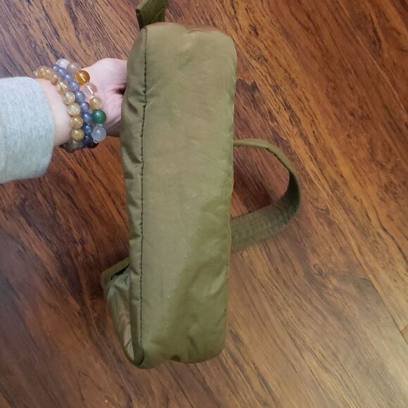 NWOT BAGGU Olive Green Chic Feminine Retro Y2K Edgy Streetwear Shoulder Bag - Picture 7 of 7